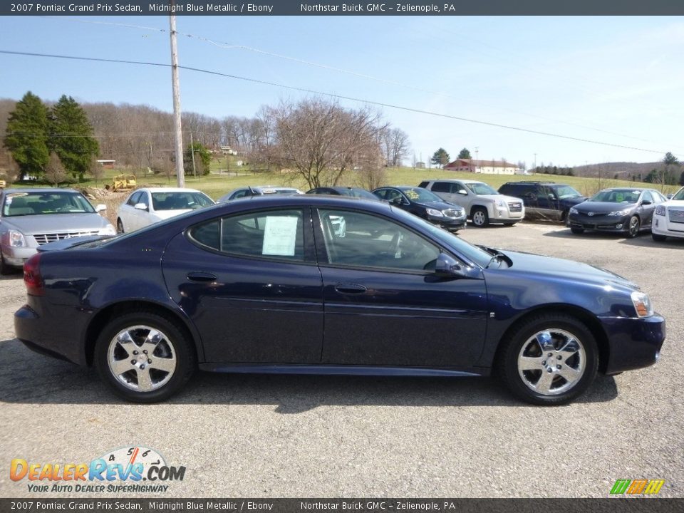 2007 Pontiac Grand Prix Sedan Midnight Blue Metallic / Ebony Photo #5