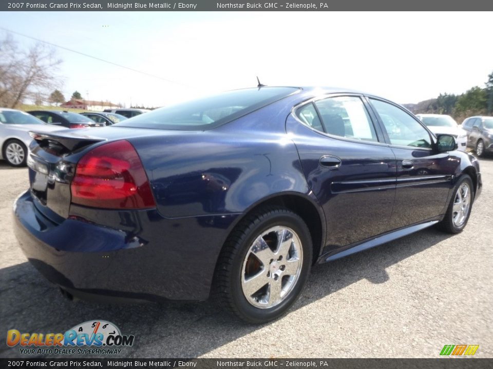 2007 Pontiac Grand Prix Sedan Midnight Blue Metallic / Ebony Photo #9