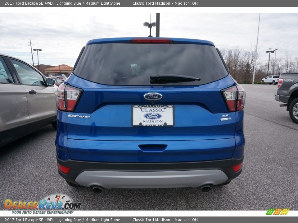 2017 Ford Escape SE 4WD Lightning Blue / Medium Light Stone Photo #3