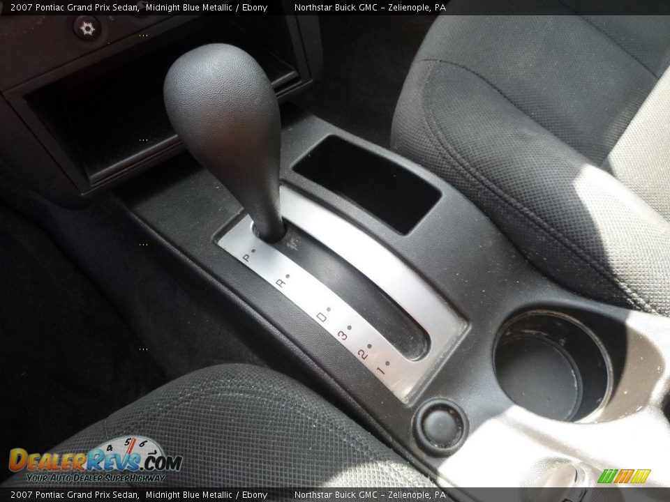 2007 Pontiac Grand Prix Sedan Midnight Blue Metallic / Ebony Photo #24
