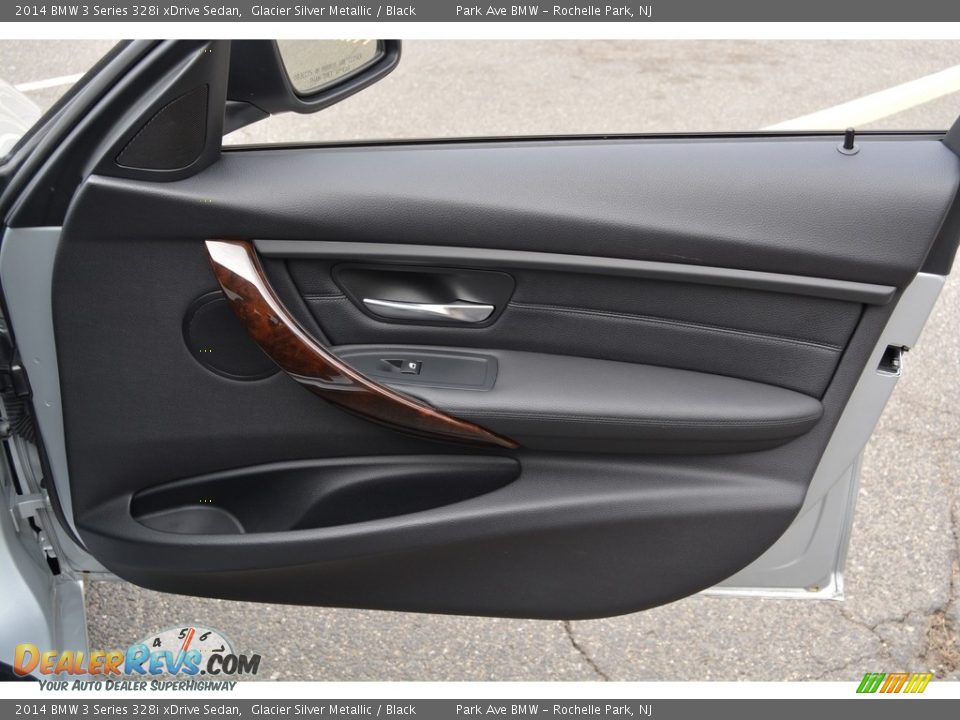 2014 BMW 3 Series 328i xDrive Sedan Glacier Silver Metallic / Black Photo #26