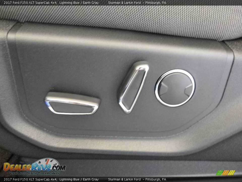 2017 Ford F150 XLT SuperCab 4x4 Lightning Blue / Earth Gray Photo #12
