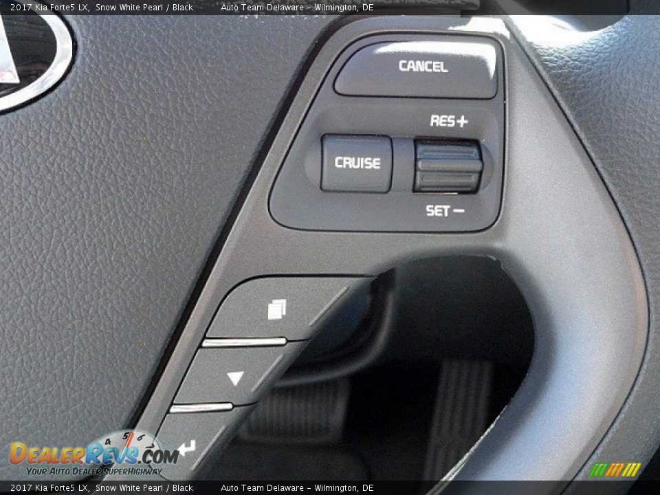 2017 Kia Forte5 LX Snow White Pearl / Black Photo #21