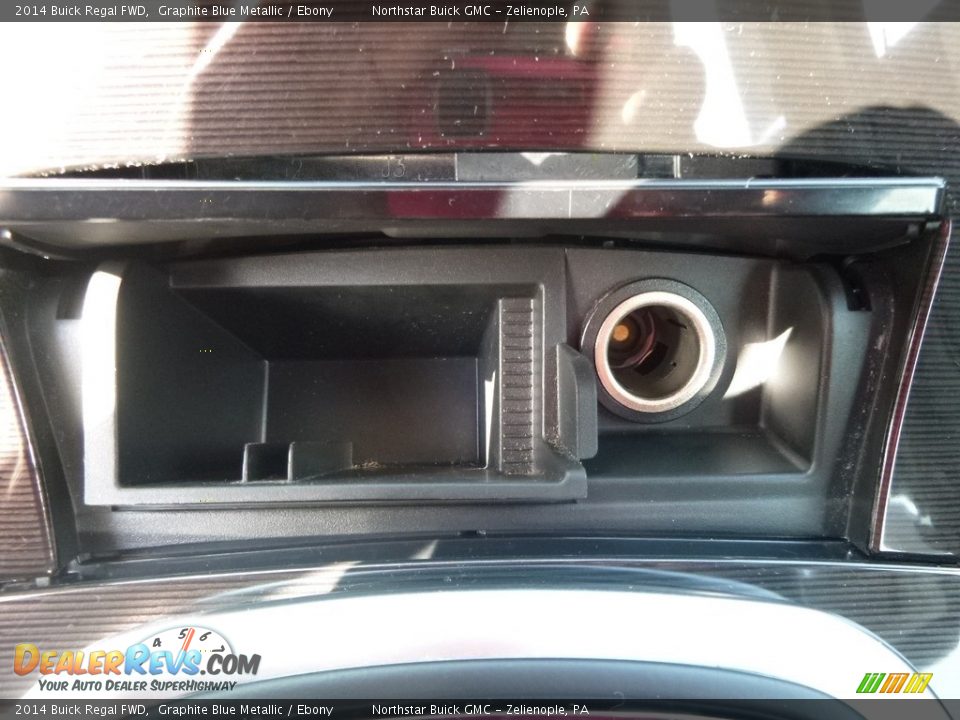 2014 Buick Regal FWD Graphite Blue Metallic / Ebony Photo #28