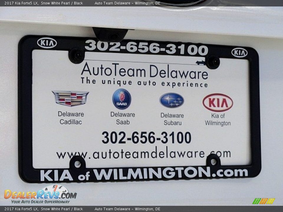 2017 Kia Forte5 LX Snow White Pearl / Black Photo #28