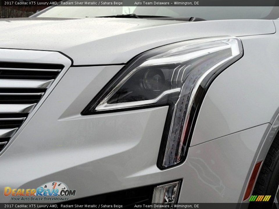 2017 Cadillac XT5 Luxury AWD Radiant Silver Metallic / Sahara Beige Photo #9