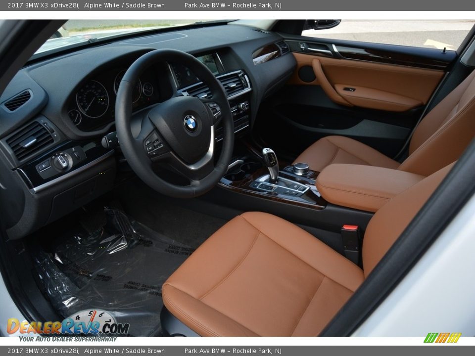 2017 BMW X3 xDrive28i Alpine White / Saddle Brown Photo #10