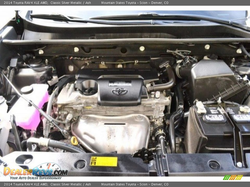 2014 Toyota RAV4 XLE AWD Classic Silver Metallic / Ash Photo #28