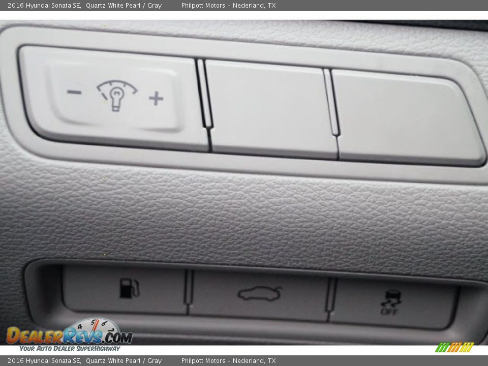 2016 Hyundai Sonata SE Quartz White Pearl / Gray Photo #26