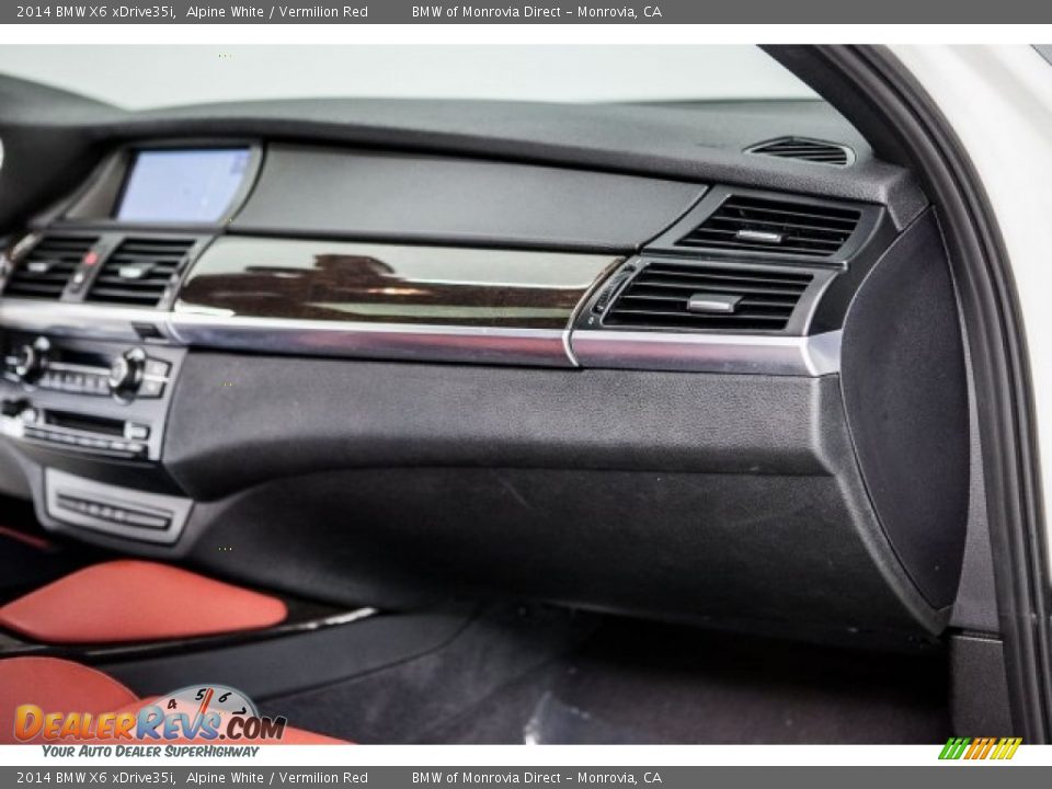 2014 BMW X6 xDrive35i Alpine White / Vermilion Red Photo #25