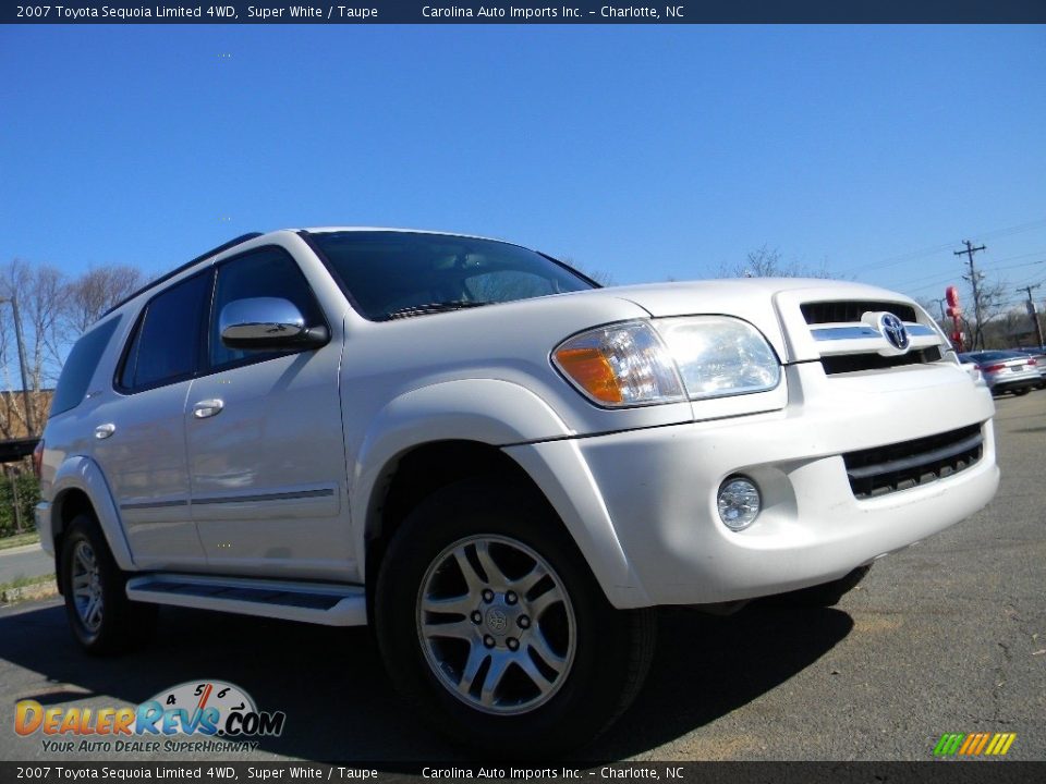 2007 Toyota Sequoia Limited 4WD Super White / Taupe Photo #2