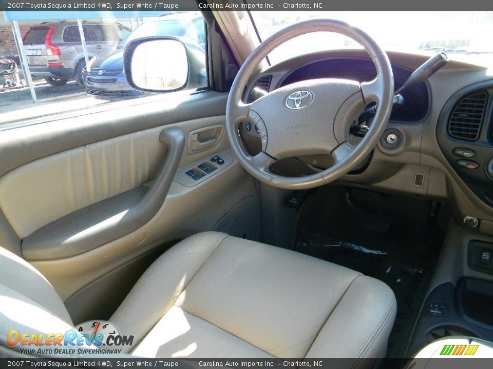 2007 Toyota Sequoia Limited 4WD Super White / Taupe Photo #12