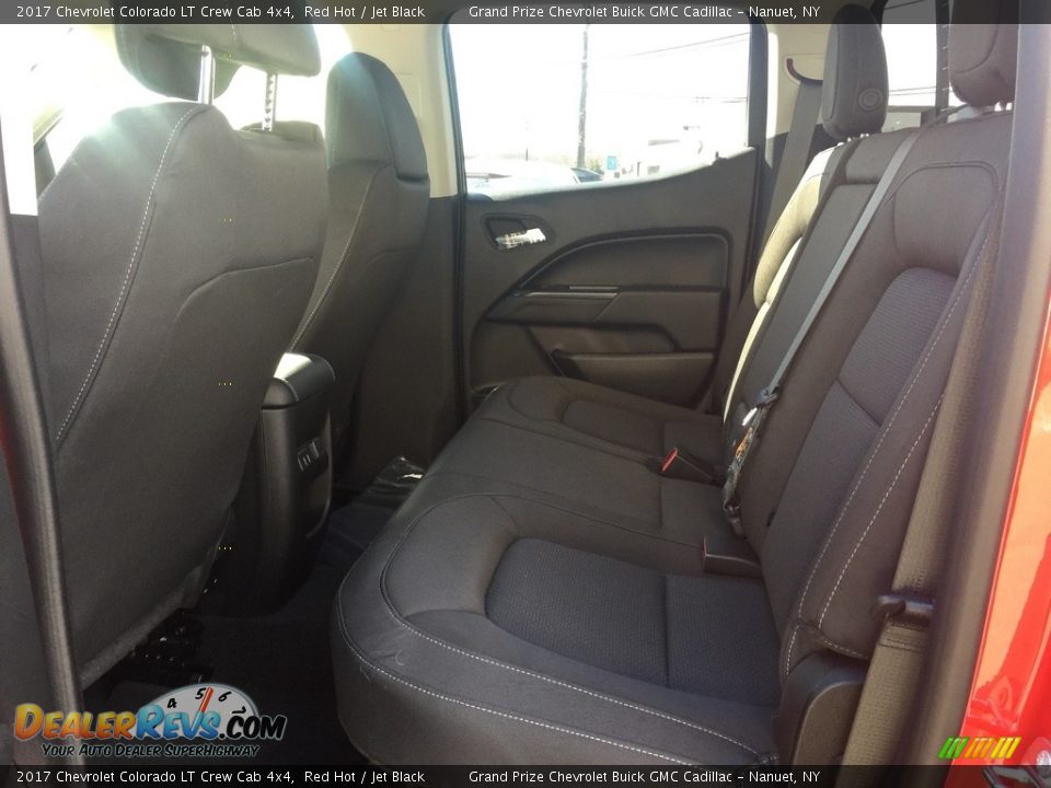2017 Chevrolet Colorado LT Crew Cab 4x4 Red Hot / Jet Black Photo #7
