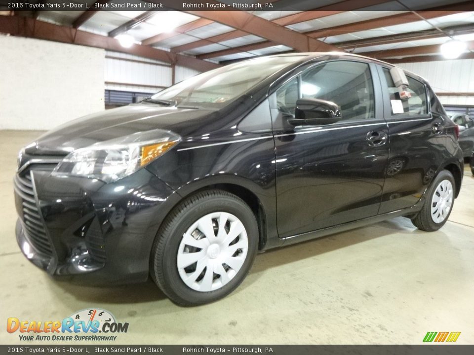 2016 Toyota Yaris 5-Door L Black Sand Pearl / Black Photo #3