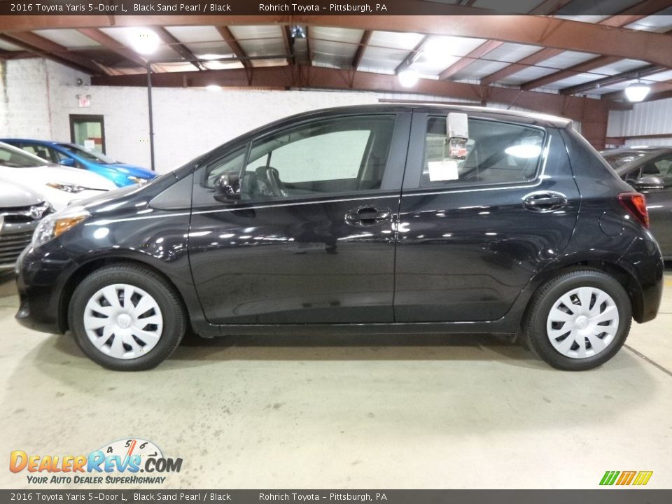 2016 Toyota Yaris 5-Door L Black Sand Pearl / Black Photo #4