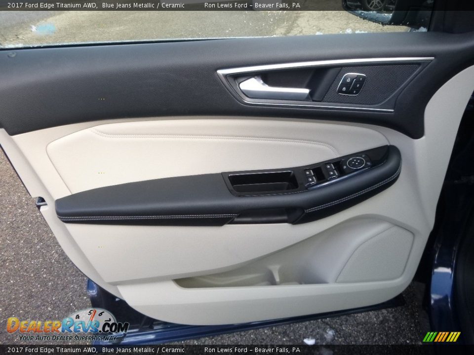 Door Panel of 2017 Ford Edge Titanium AWD Photo #13