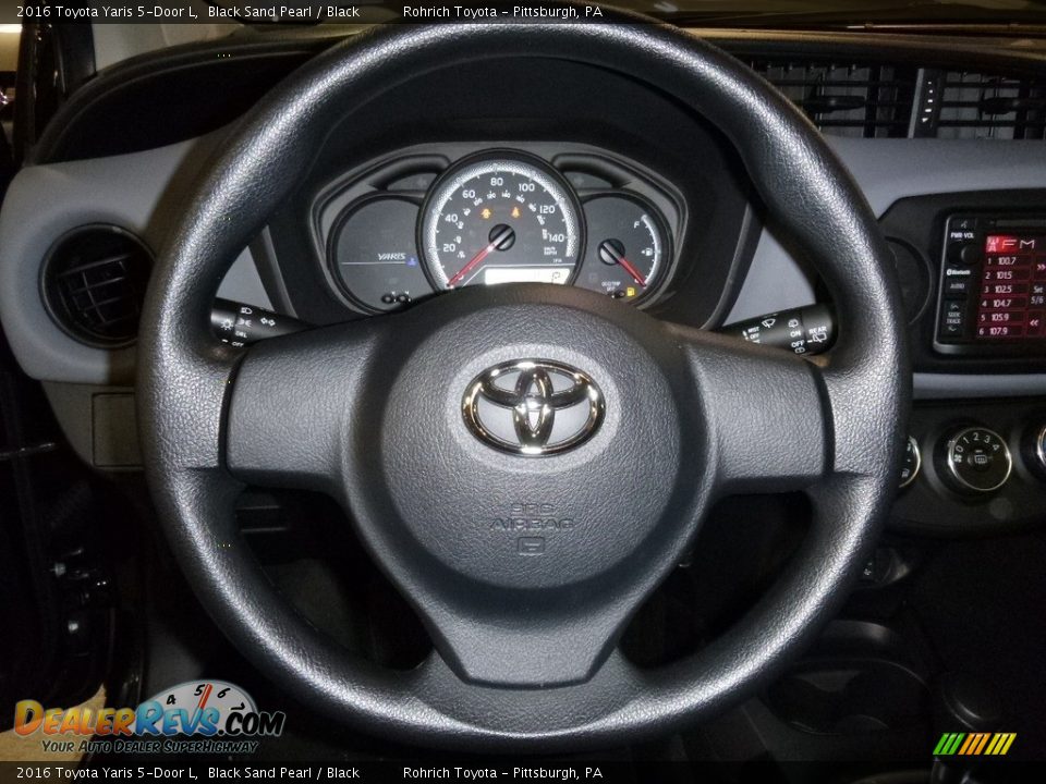 2016 Toyota Yaris 5-Door L Black Sand Pearl / Black Photo #11