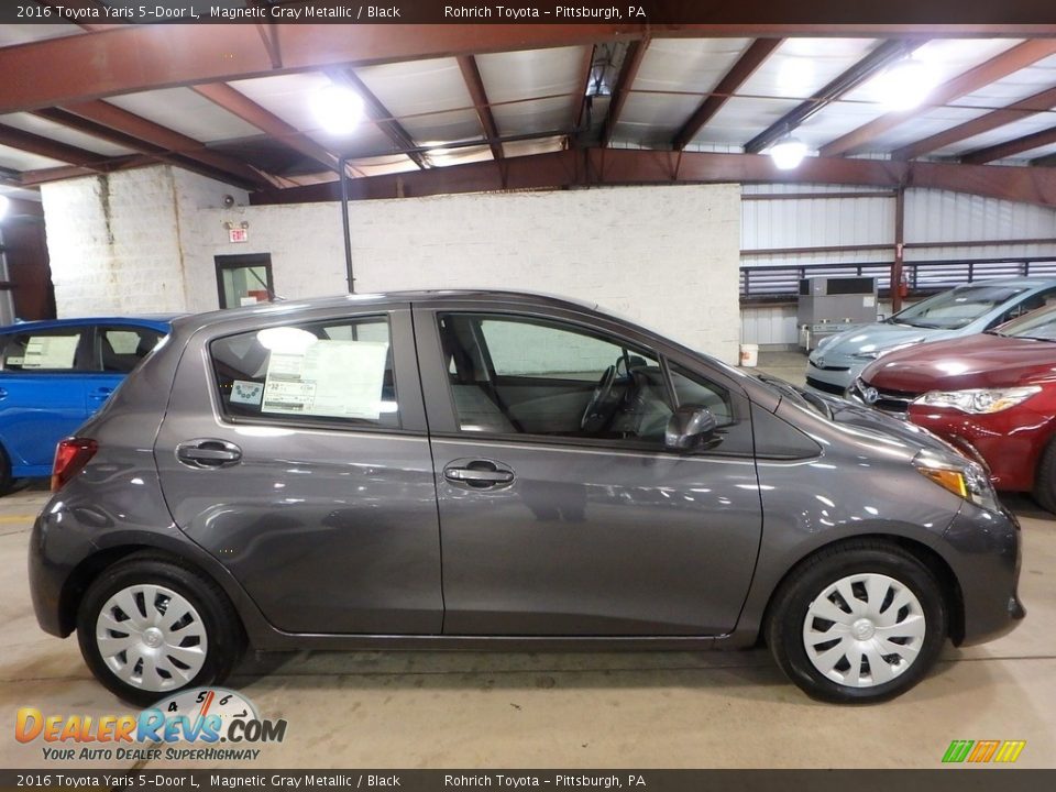 2016 Toyota Yaris 5-Door L Magnetic Gray Metallic / Black Photo #2