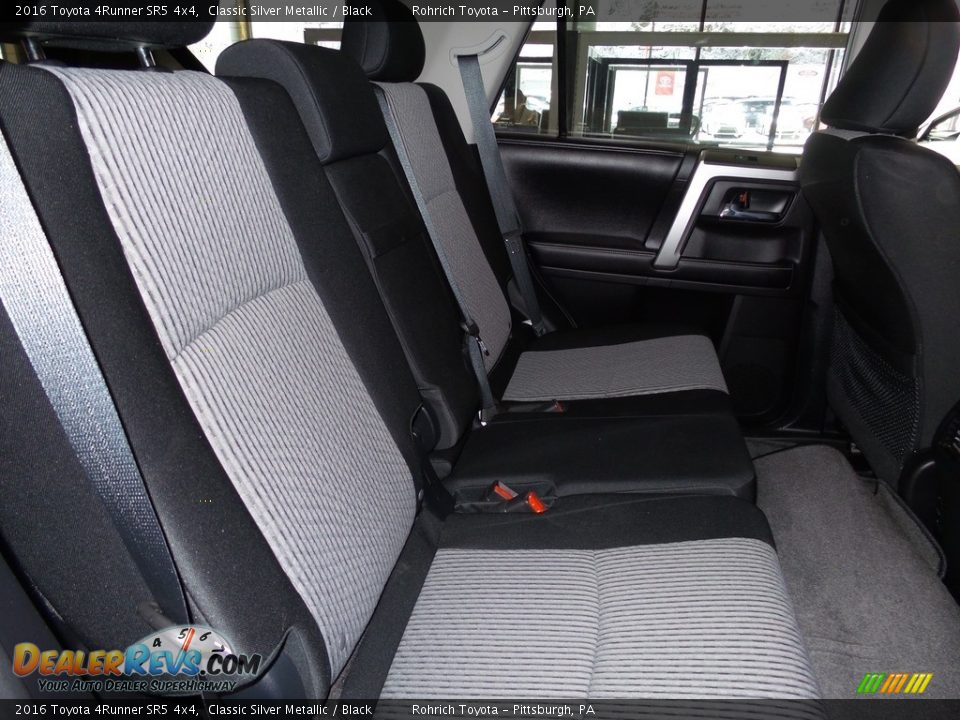 2016 Toyota 4Runner SR5 4x4 Classic Silver Metallic / Black Photo #7