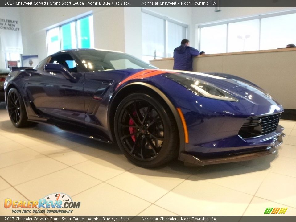 Front 3/4 View of 2017 Chevrolet Corvette Grand Sport Coupe Photo #4