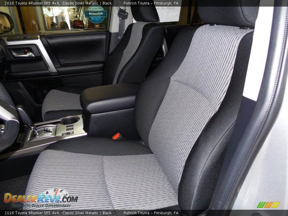 2016 Toyota 4Runner SR5 4x4 Classic Silver Metallic / Black Photo #9