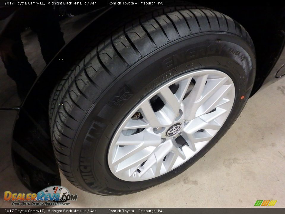 2017 Toyota Camry LE Midnight Black Metallic / Ash Photo #5