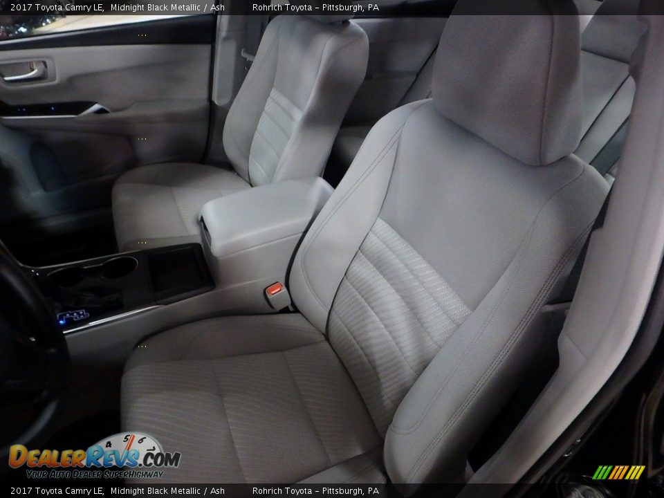 2017 Toyota Camry LE Midnight Black Metallic / Ash Photo #8