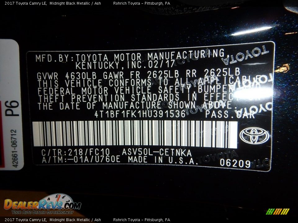 2017 Toyota Camry LE Midnight Black Metallic / Ash Photo #13