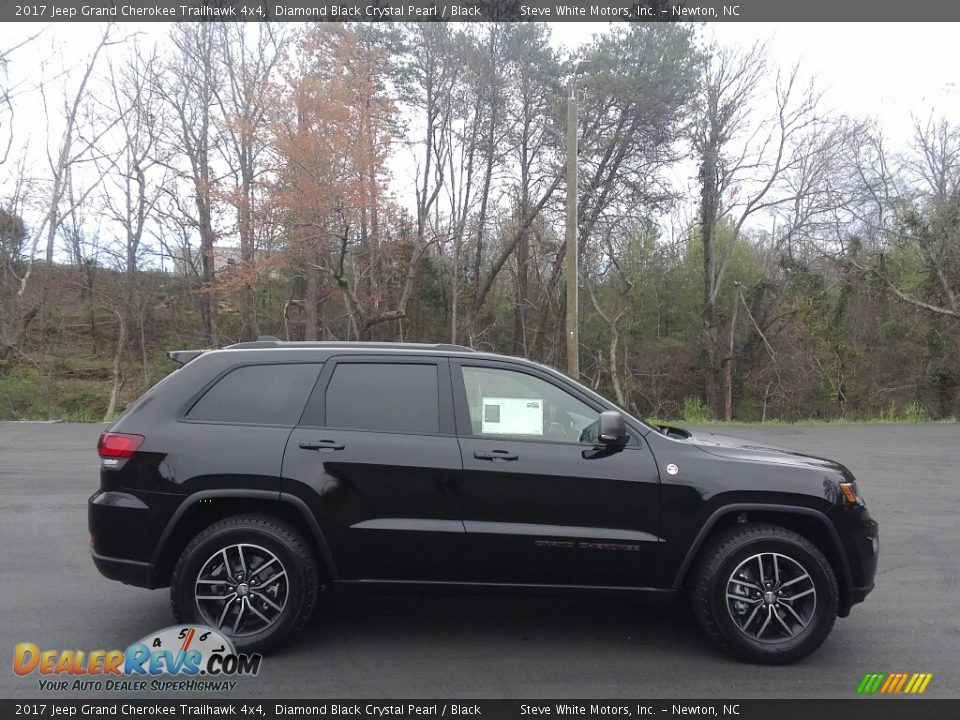 2017 Jeep Grand Cherokee Trailhawk 4x4 Diamond Black Crystal Pearl / Black Photo #5