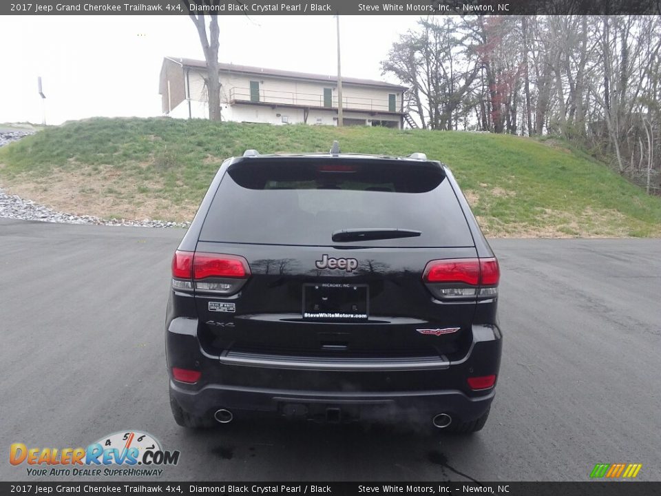 2017 Jeep Grand Cherokee Trailhawk 4x4 Diamond Black Crystal Pearl / Black Photo #7