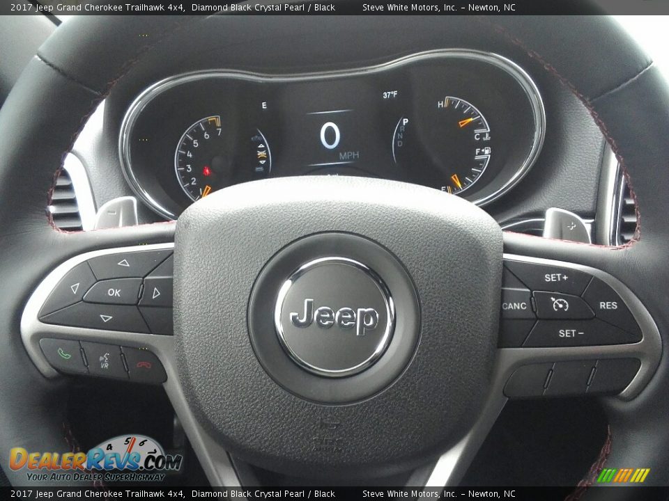 2017 Jeep Grand Cherokee Trailhawk 4x4 Diamond Black Crystal Pearl / Black Photo #15