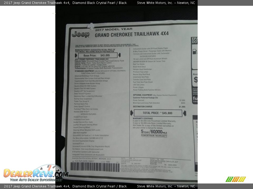 2017 Jeep Grand Cherokee Trailhawk 4x4 Diamond Black Crystal Pearl / Black Photo #29