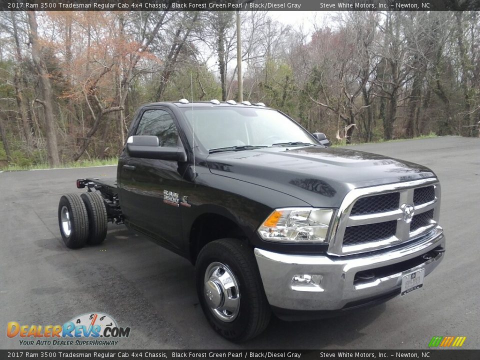 2017 Ram 3500 Tradesman Regular Cab 4x4 Chassis Black Forest Green Pearl / Black/Diesel Gray Photo #4