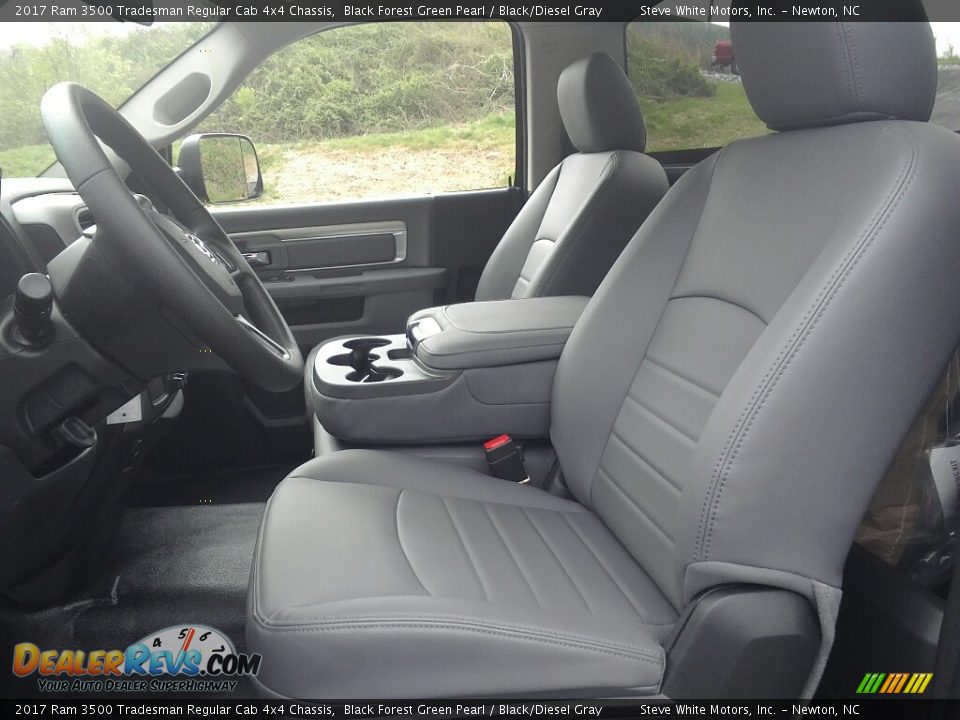 2017 Ram 3500 Tradesman Regular Cab 4x4 Chassis Black Forest Green Pearl / Black/Diesel Gray Photo #10