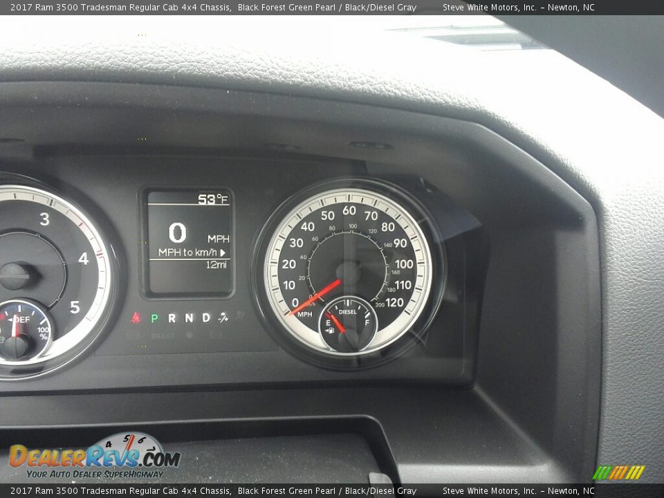 2017 Ram 3500 Tradesman Regular Cab 4x4 Chassis Black Forest Green Pearl / Black/Diesel Gray Photo #13