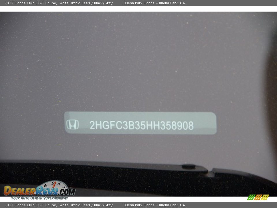 2017 Honda Civic EX-T Coupe White Orchid Pearl / Black/Gray Photo #16