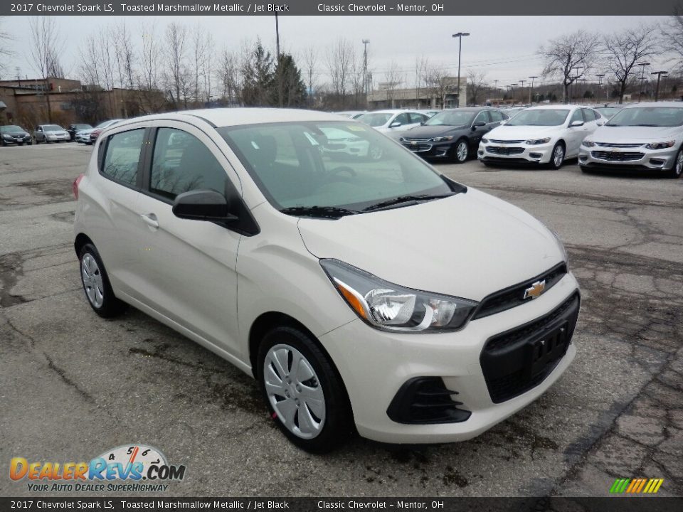 Front 3/4 View of 2017 Chevrolet Spark LS Photo #3