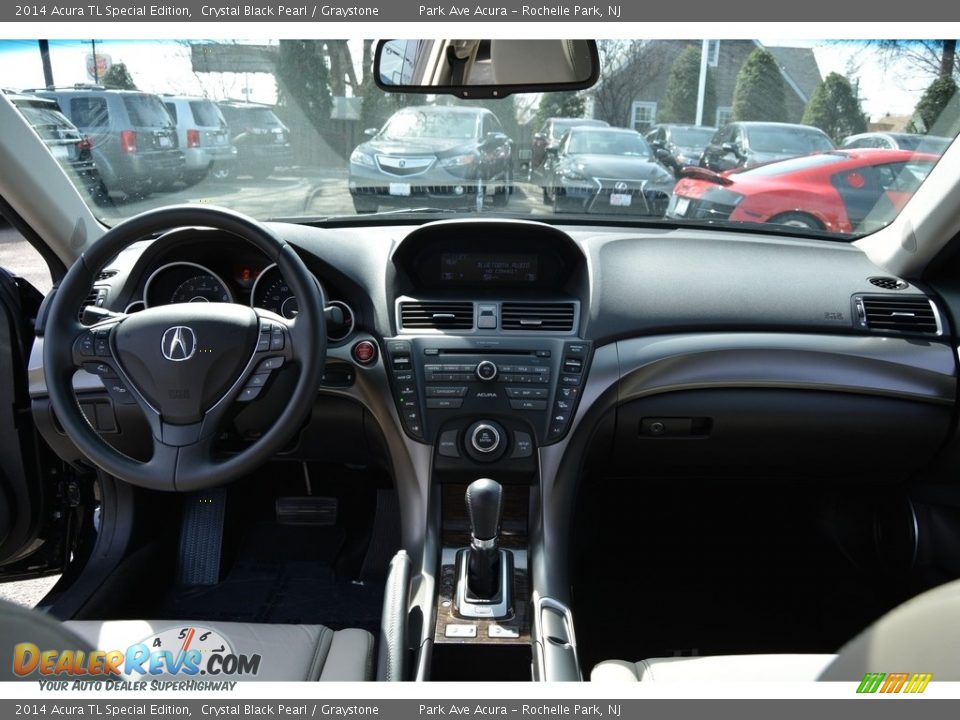 2014 Acura TL Special Edition Crystal Black Pearl / Graystone Photo #15