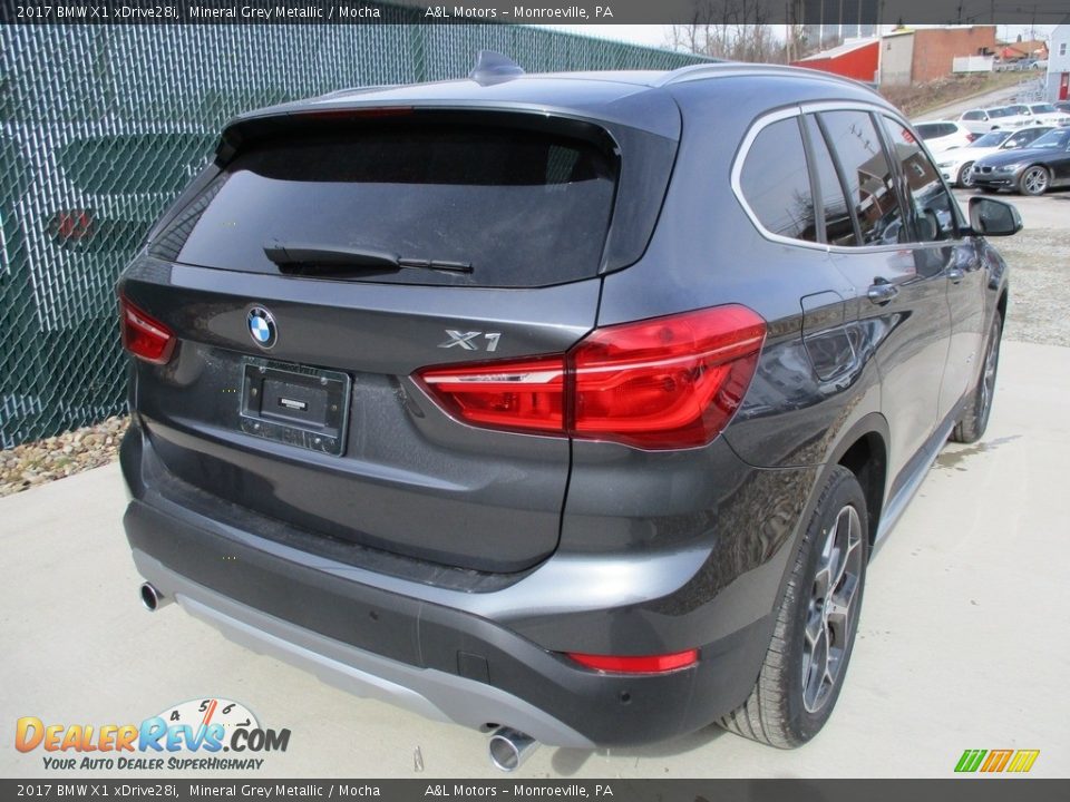 2017 BMW X1 xDrive28i Mineral Grey Metallic / Mocha Photo #4