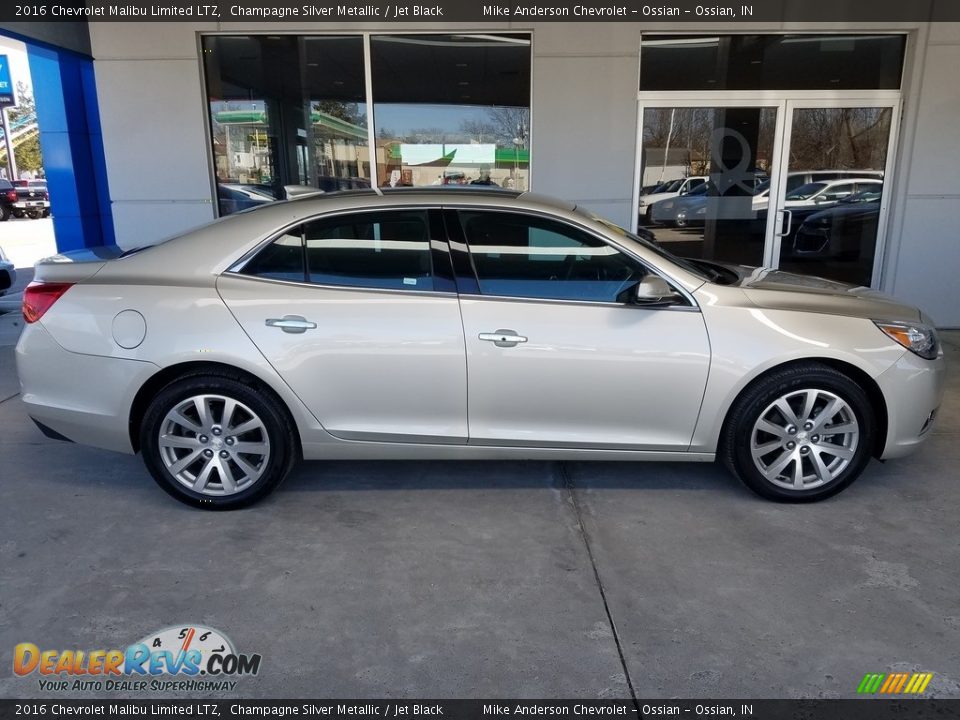 Champagne Silver Metallic 2016 Chevrolet Malibu Limited LTZ Photo #2
