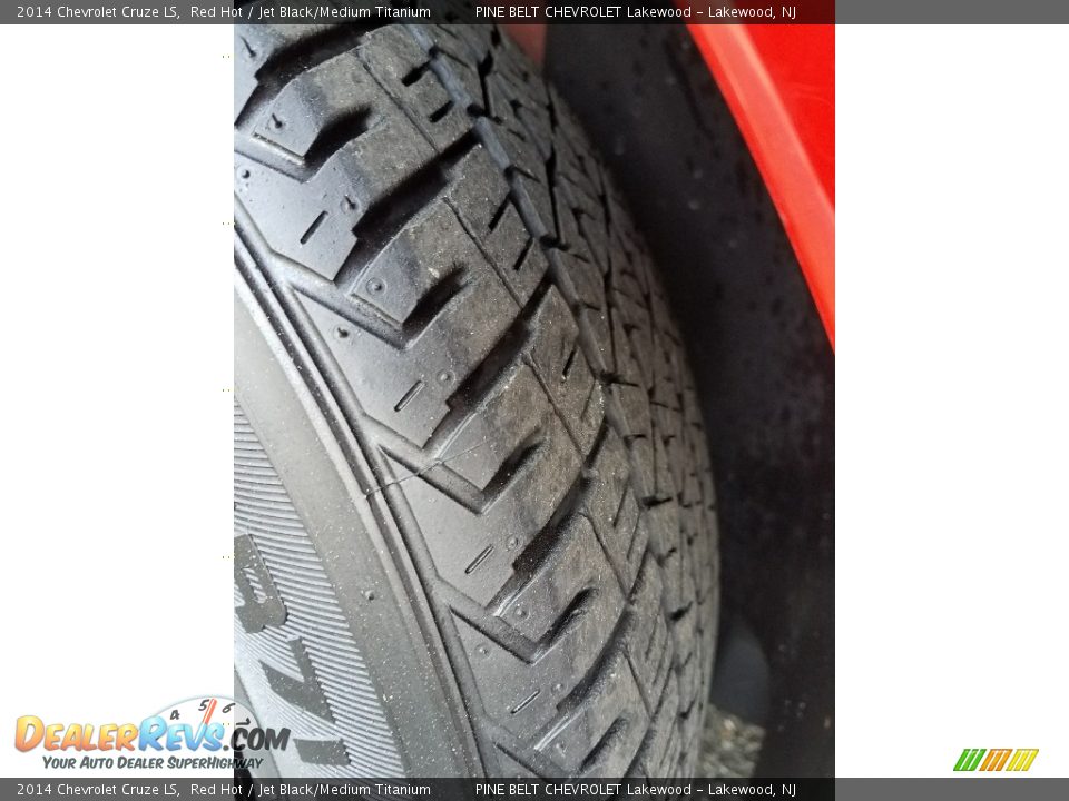 2014 Chevrolet Cruze LS Red Hot / Jet Black/Medium Titanium Photo #19