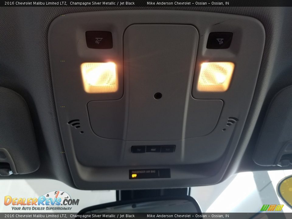 2016 Chevrolet Malibu Limited LTZ Champagne Silver Metallic / Jet Black Photo #12