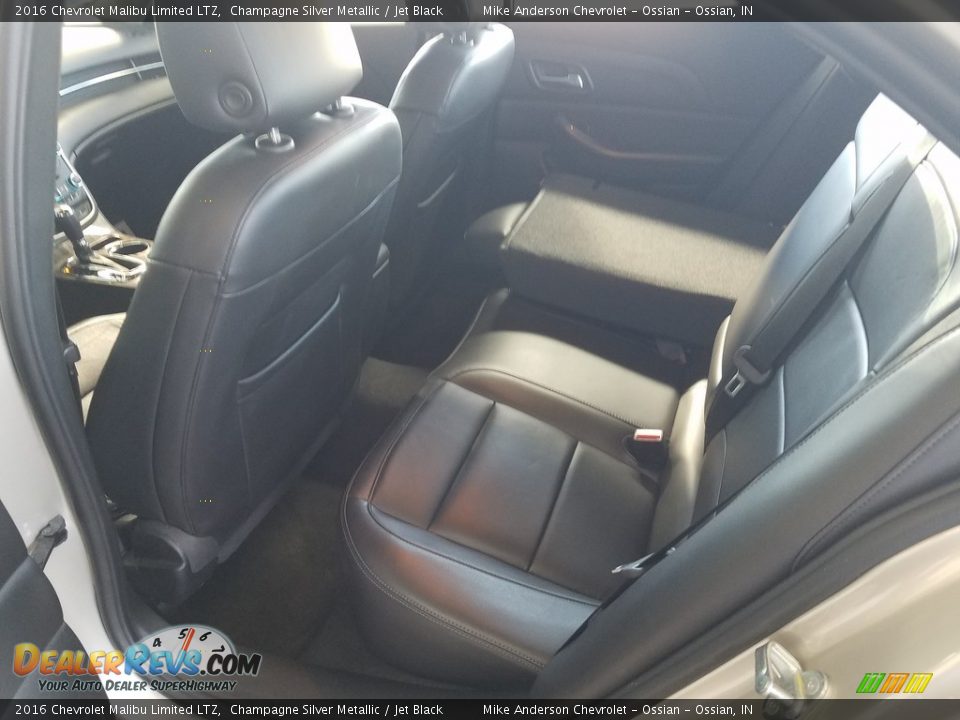 2016 Chevrolet Malibu Limited LTZ Champagne Silver Metallic / Jet Black Photo #22