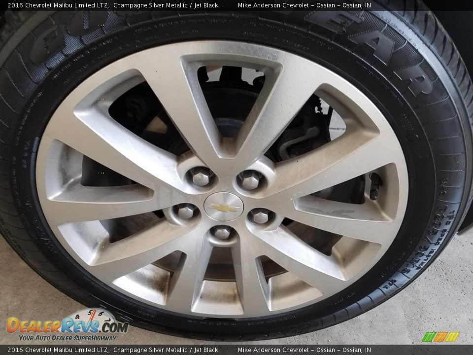 2016 Chevrolet Malibu Limited LTZ Champagne Silver Metallic / Jet Black Photo #26