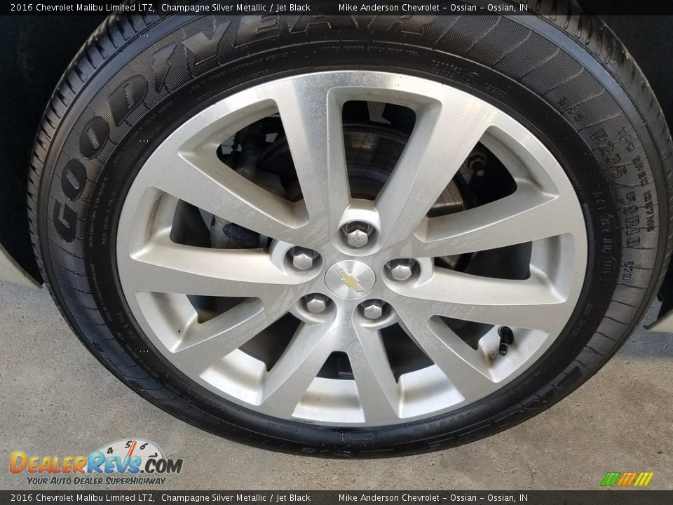 2016 Chevrolet Malibu Limited LTZ Champagne Silver Metallic / Jet Black Photo #27