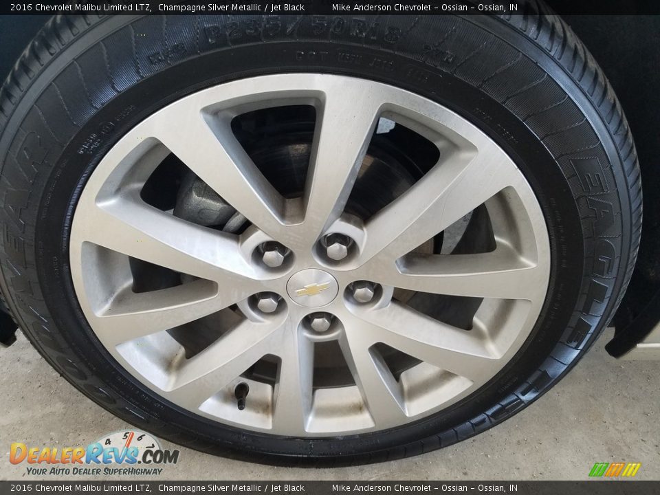 2016 Chevrolet Malibu Limited LTZ Champagne Silver Metallic / Jet Black Photo #28