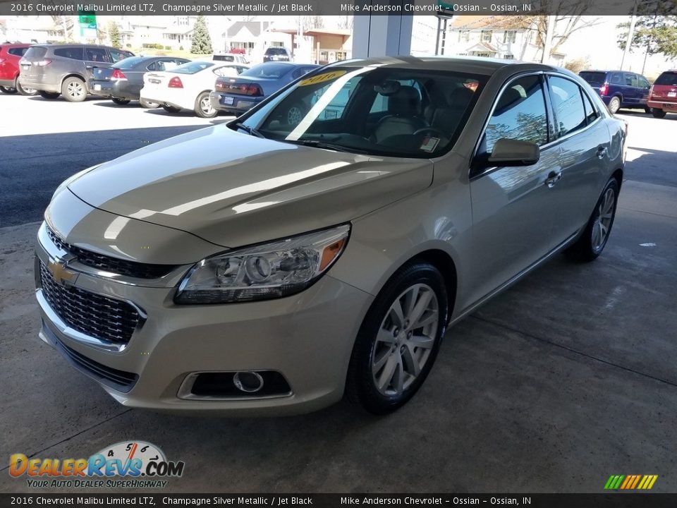 2016 Chevrolet Malibu Limited LTZ Champagne Silver Metallic / Jet Black Photo #30