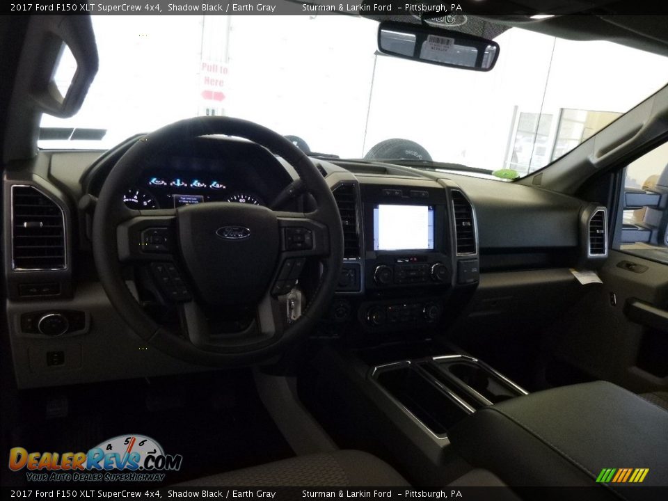 2017 Ford F150 XLT SuperCrew 4x4 Shadow Black / Earth Gray Photo #9