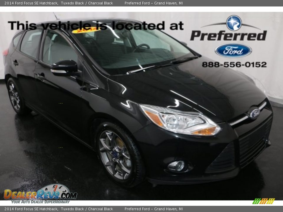 2014 Ford Focus SE Hatchback Tuxedo Black / Charcoal Black Photo #1