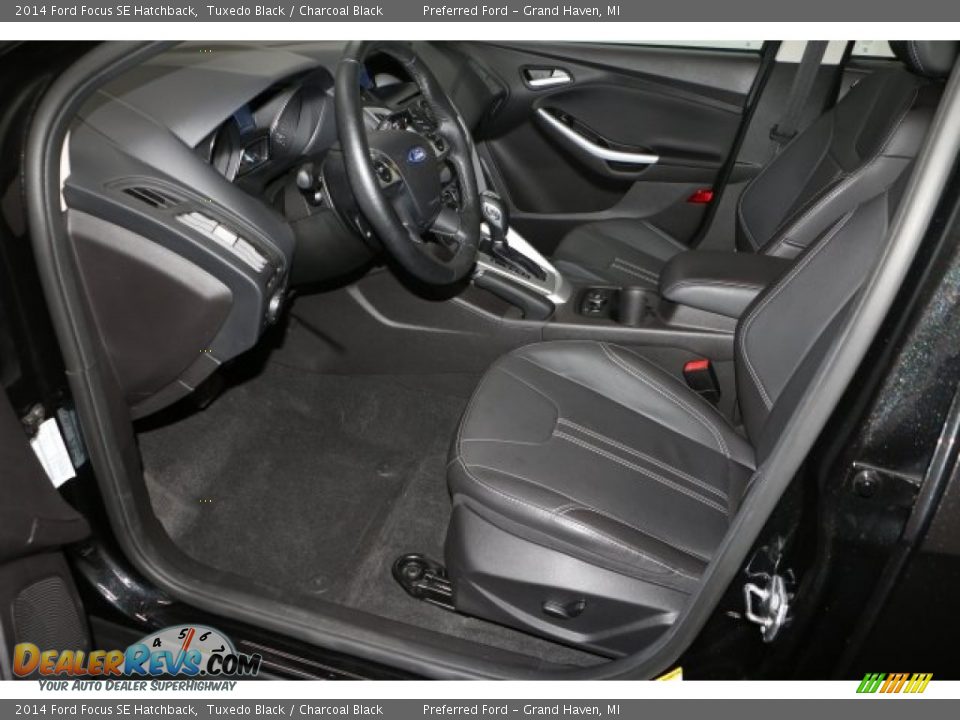 2014 Ford Focus SE Hatchback Tuxedo Black / Charcoal Black Photo #6